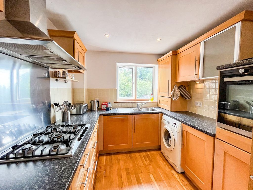 Additional image 3 of 2 bed flat for saleBeachy Head View, St Leonards-On-Sea TN38