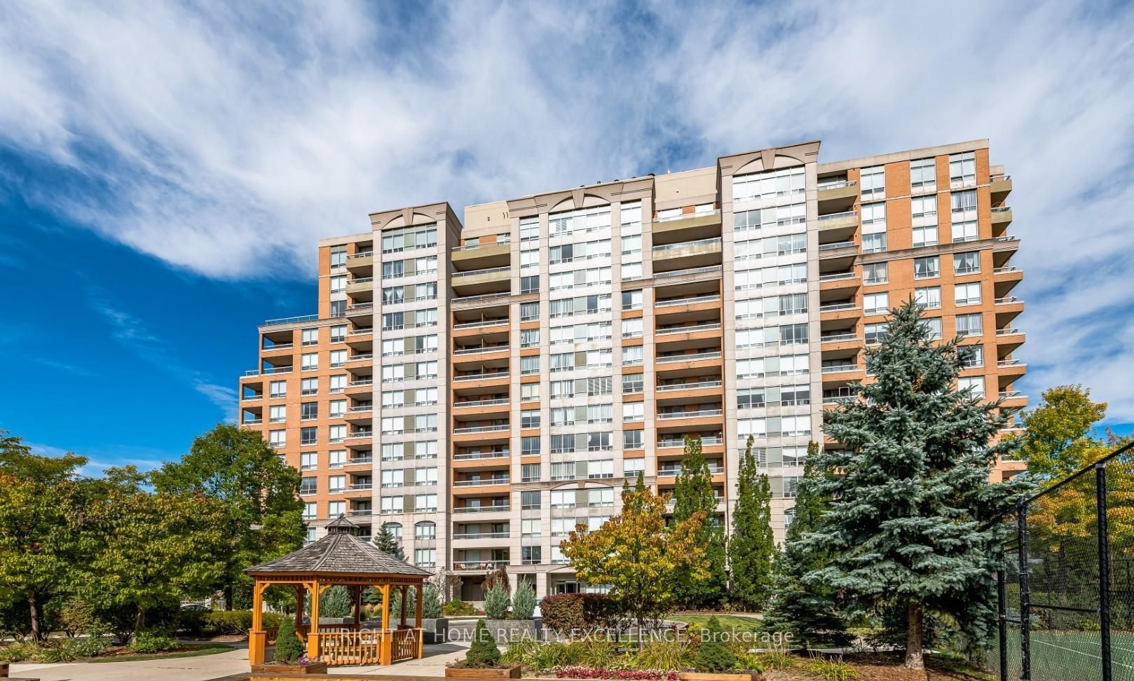 806-29 Northern Heights Drive, Richmond Hill, ON, L4B 4L8