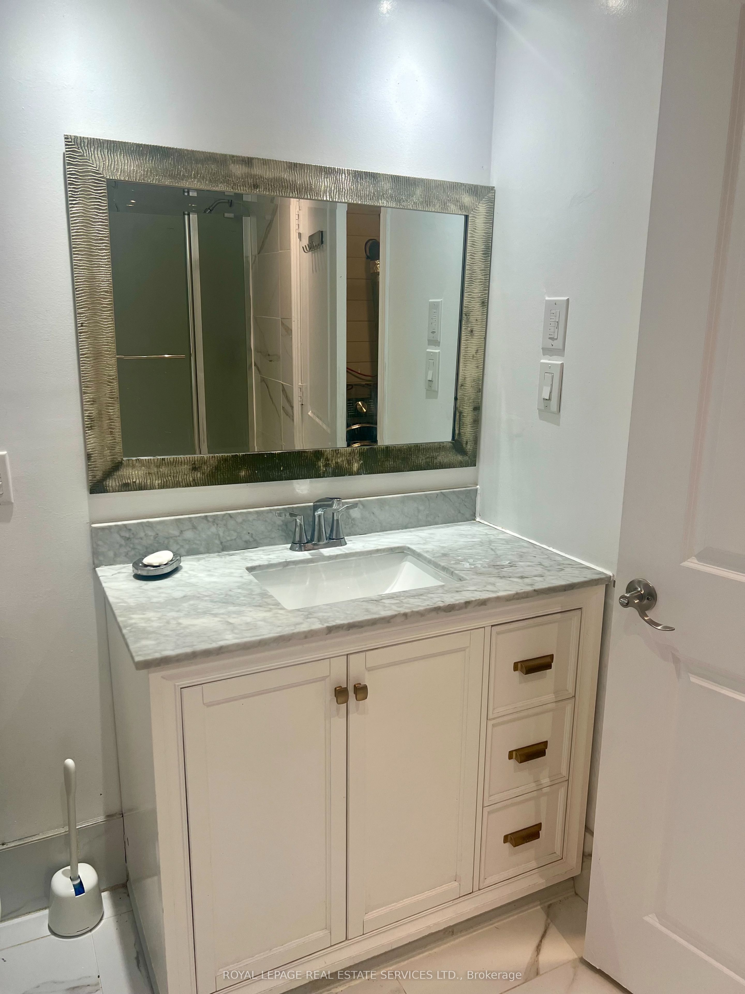Additional image 3 of Bsmnt-569 Valley Drive, Oakville, ON, L6L 4L9