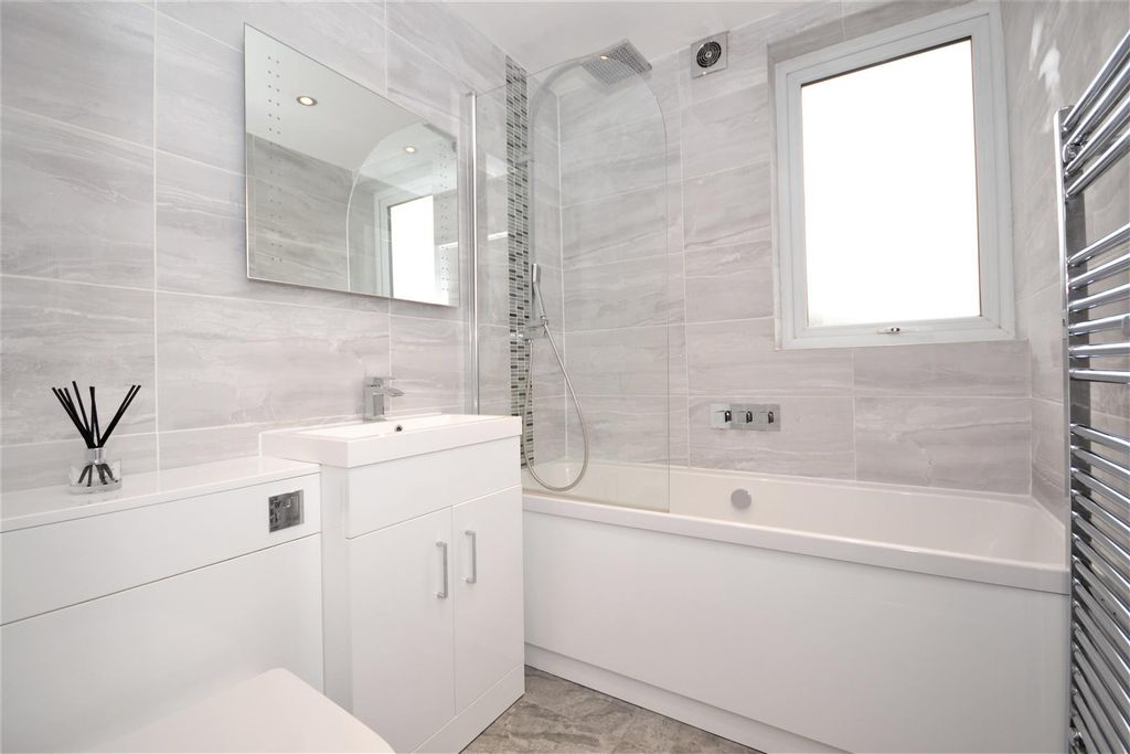 Additional image 8 of 2 bed flat for saleRadford Court, Billericay CM12