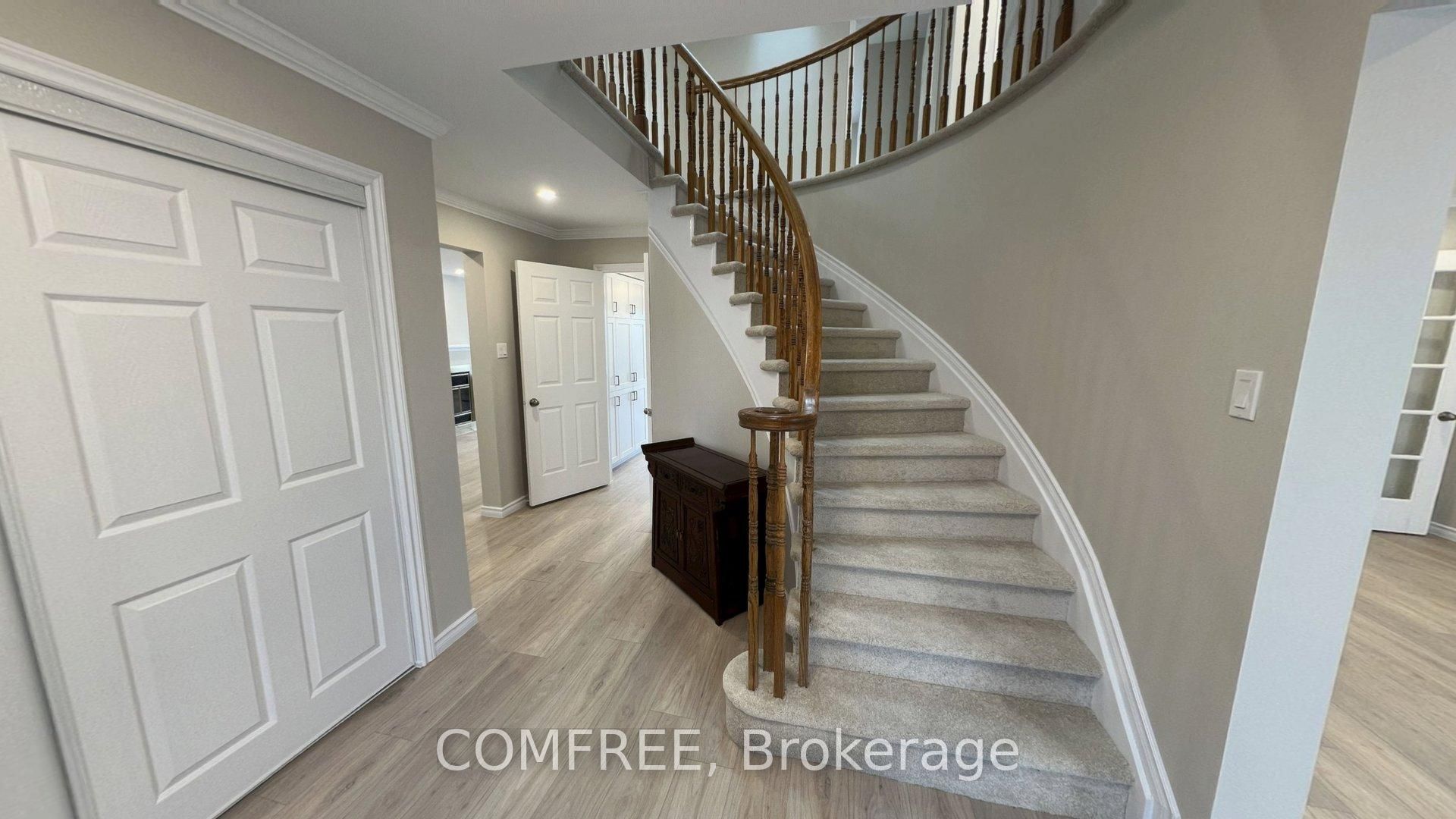Additional image 3 of 1320 Notting Hill Avenue, Ottawa, ON, K1V 6T4