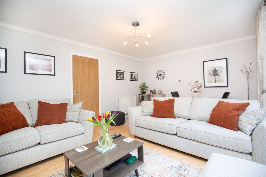 Additional image 5 of 3 bed semi-detached house for saleOakwood Close, Grendon, Warwickshire CV9