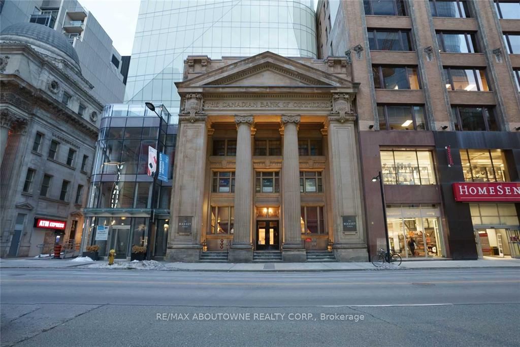 1811-197 Yonge Street, Toronto, ON, M5B 0C1