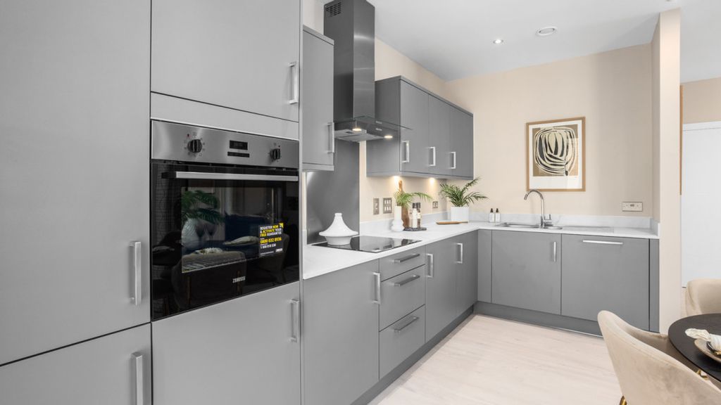 Additional image 8 of 2 bed flat for saleFrost House, Podd Street, Barking IG11