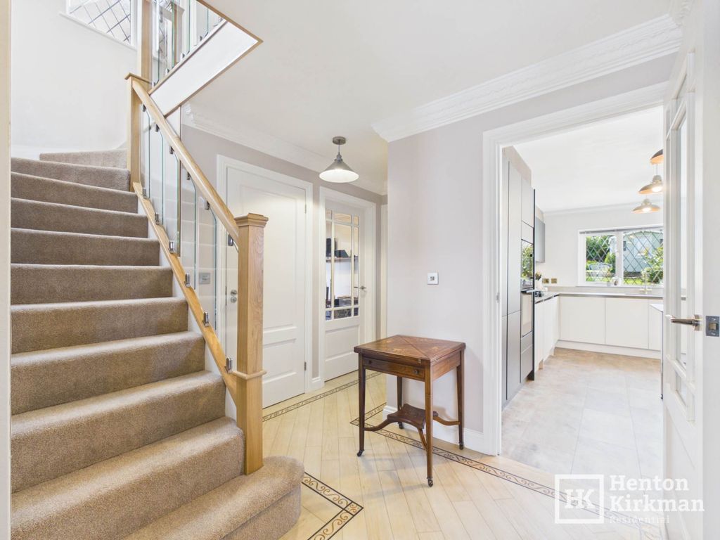 Additional image 11 of 4 bed detached house for saleWest Park Crescent, Billericay CM12