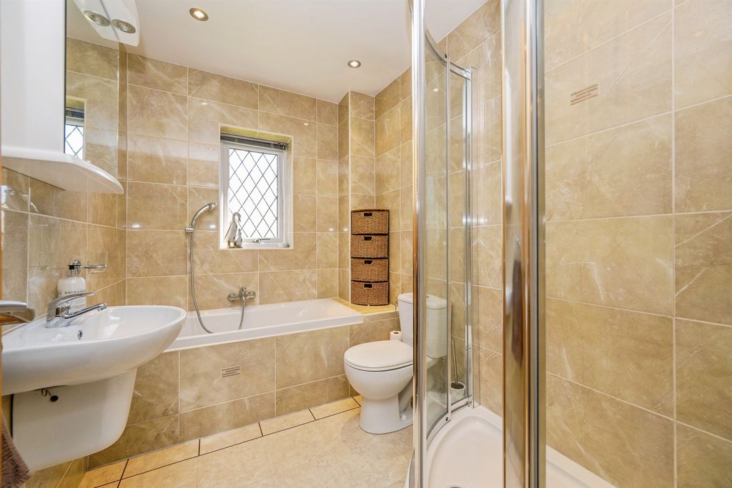 Additional image 25 of 6 bed detached house for saleCavendish Drive, Ashbourne DE6