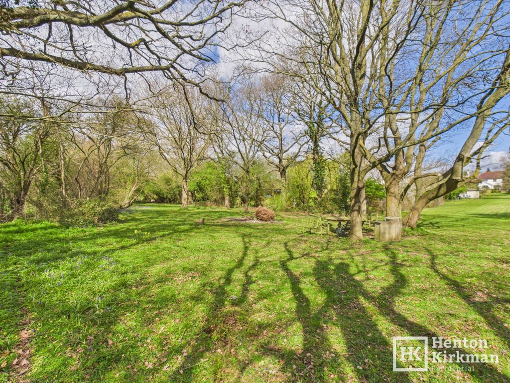 Additional image 4 of 5 bed detached house for saleNoak Hill Road, Billericay CM12