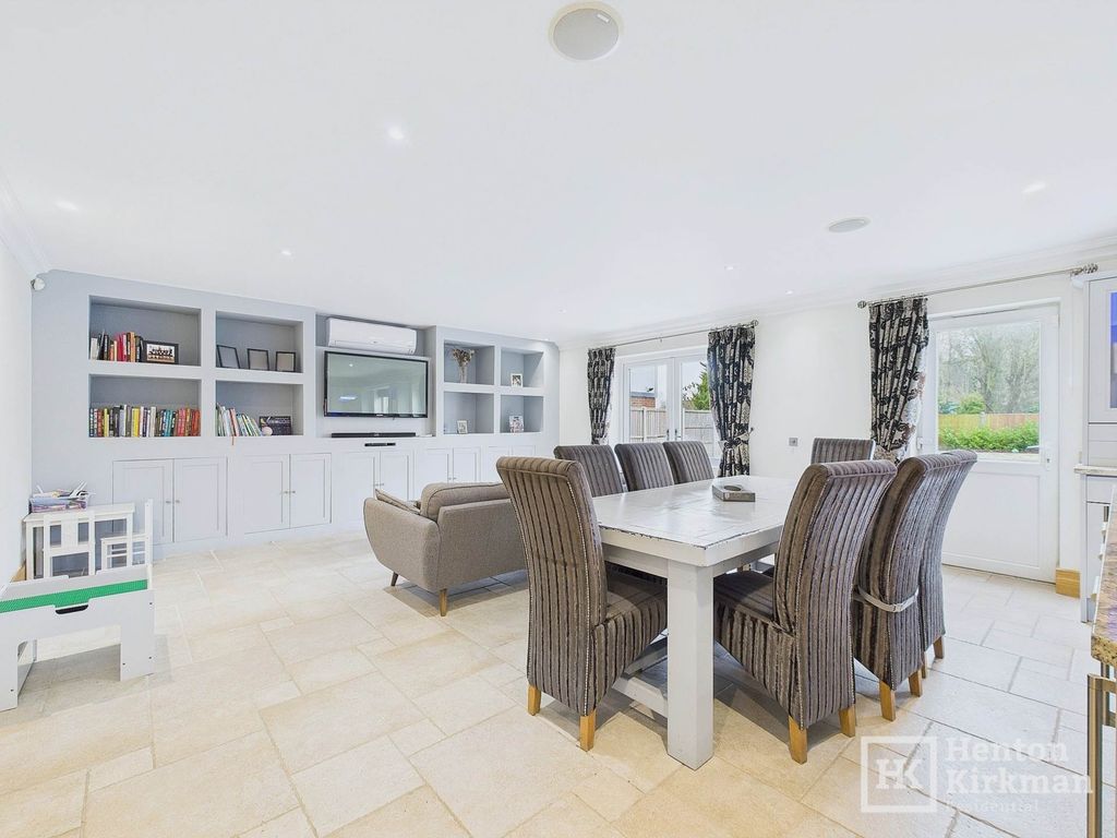 Additional image 6 of 5 bed detached house for saleNoak Hill Road, Billericay CM12