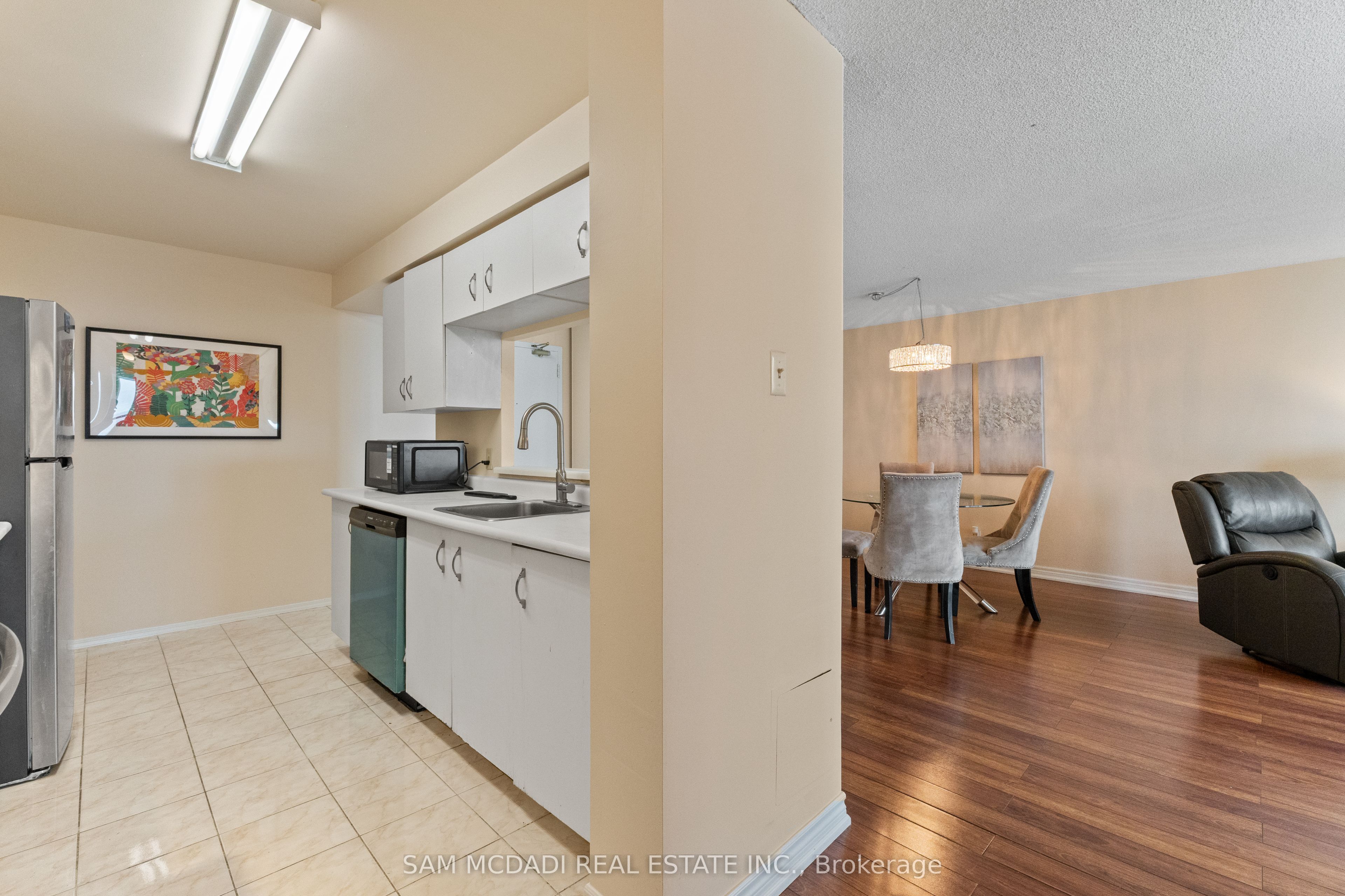 Additional image 5 of 1013-35 Trailwood Drive, Mississauga, ON, L4Z 3L6