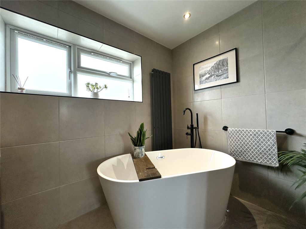 Additional image 18 of 4 bed semi-detached house for saleLarksmead, Blandford Forum, Dorset DT11