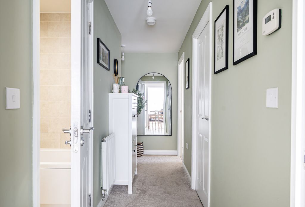 Additional image 9 of 2 bed flat for saleClark Drive, Yate, Bristol, Gloucestershire BS37