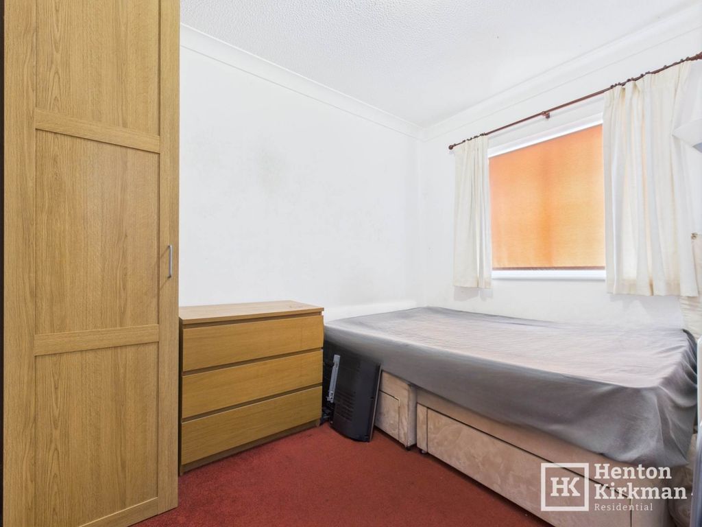 Additional image 6 of 2 bed maisonette for saleHammonds Lane, Billericay CM11