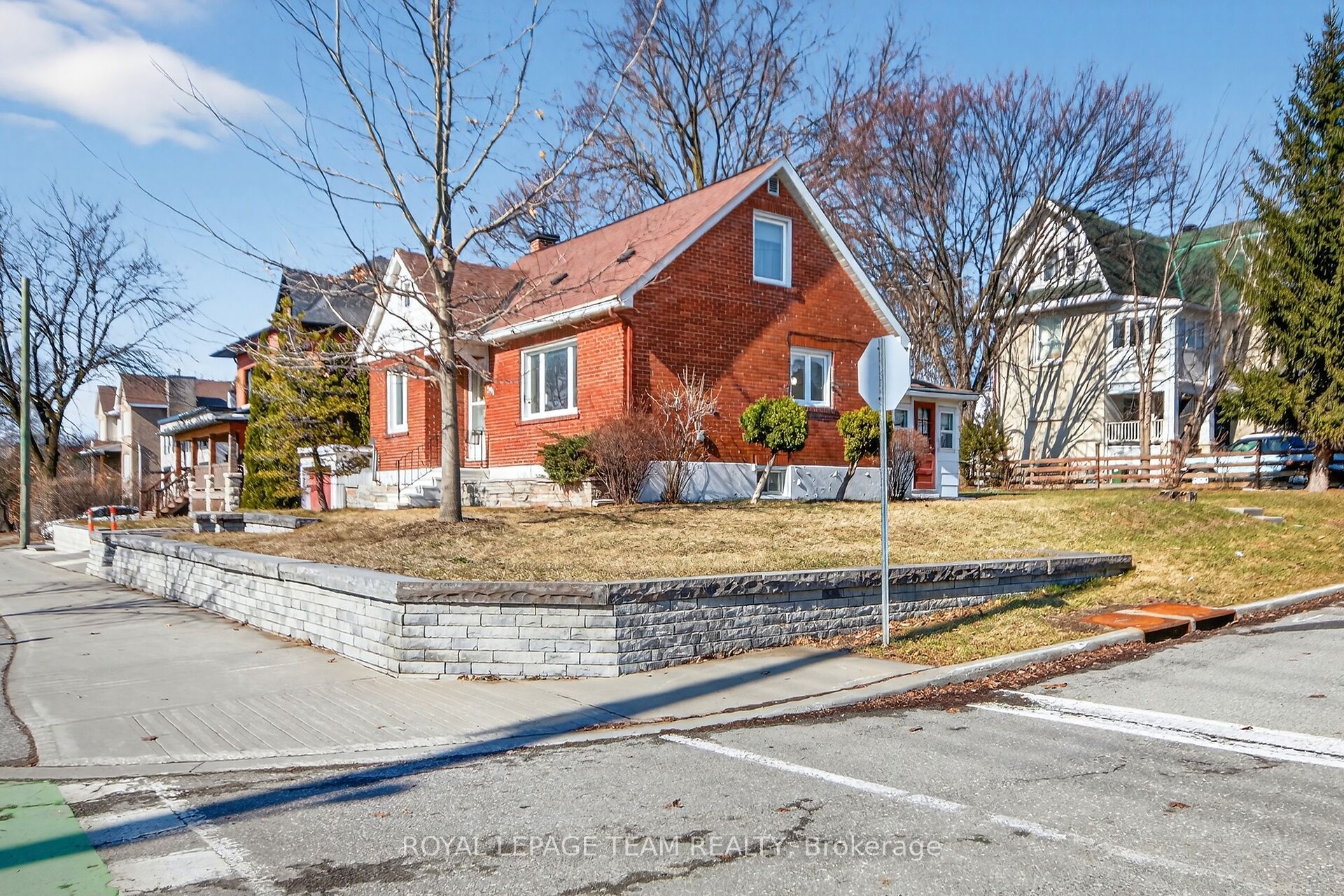 Additional image 3 of 591 Churchill Avenue N, Ottawa, ON, K1Z 5E6