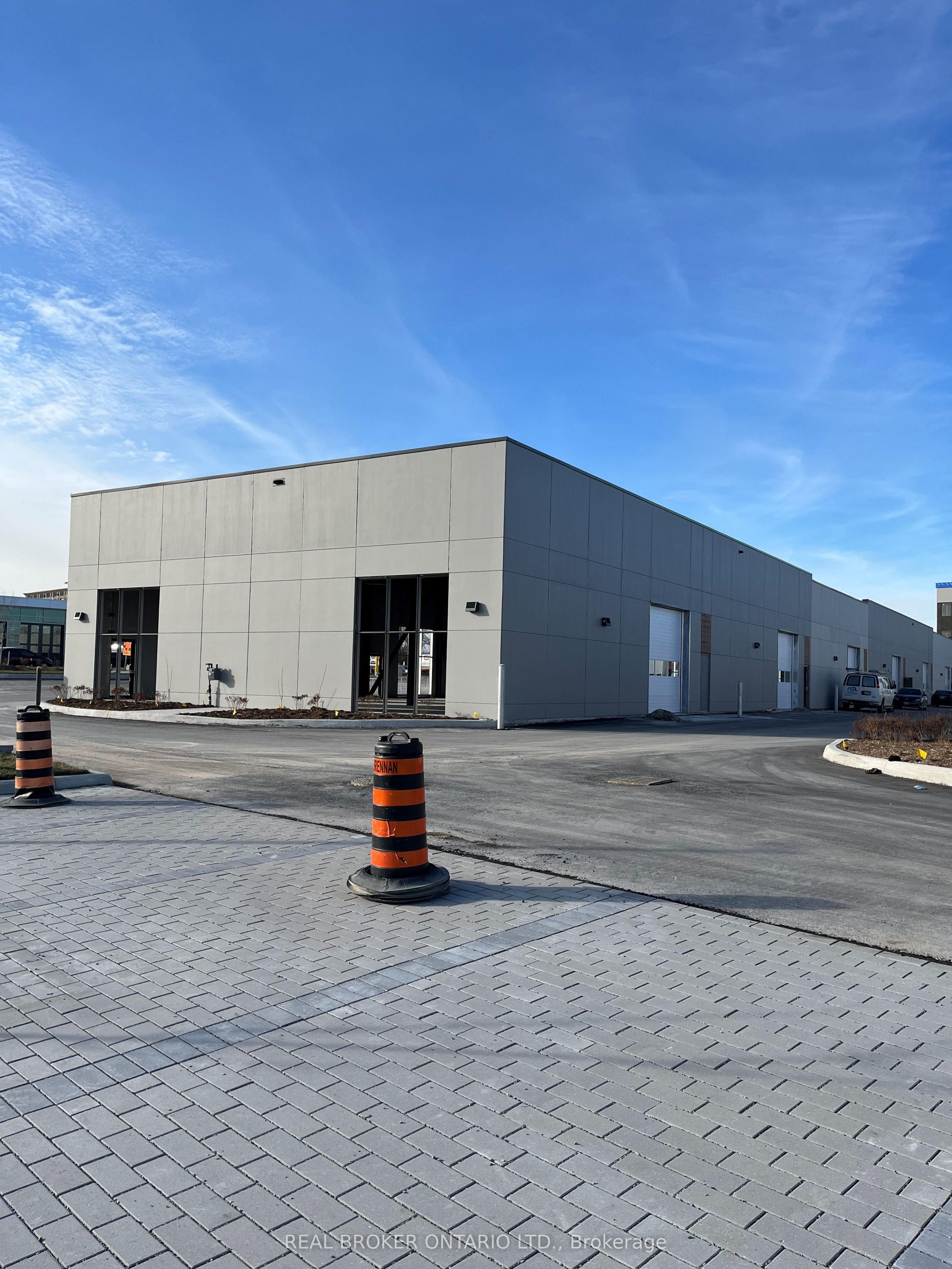 Additional image 6 of Unit 7-195 Cachet Woods Court, Markham, ON, L6C 0Z8