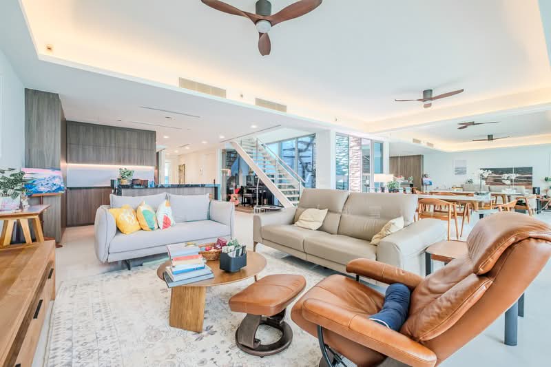 Additional image 3 of 201 Ocean Drive