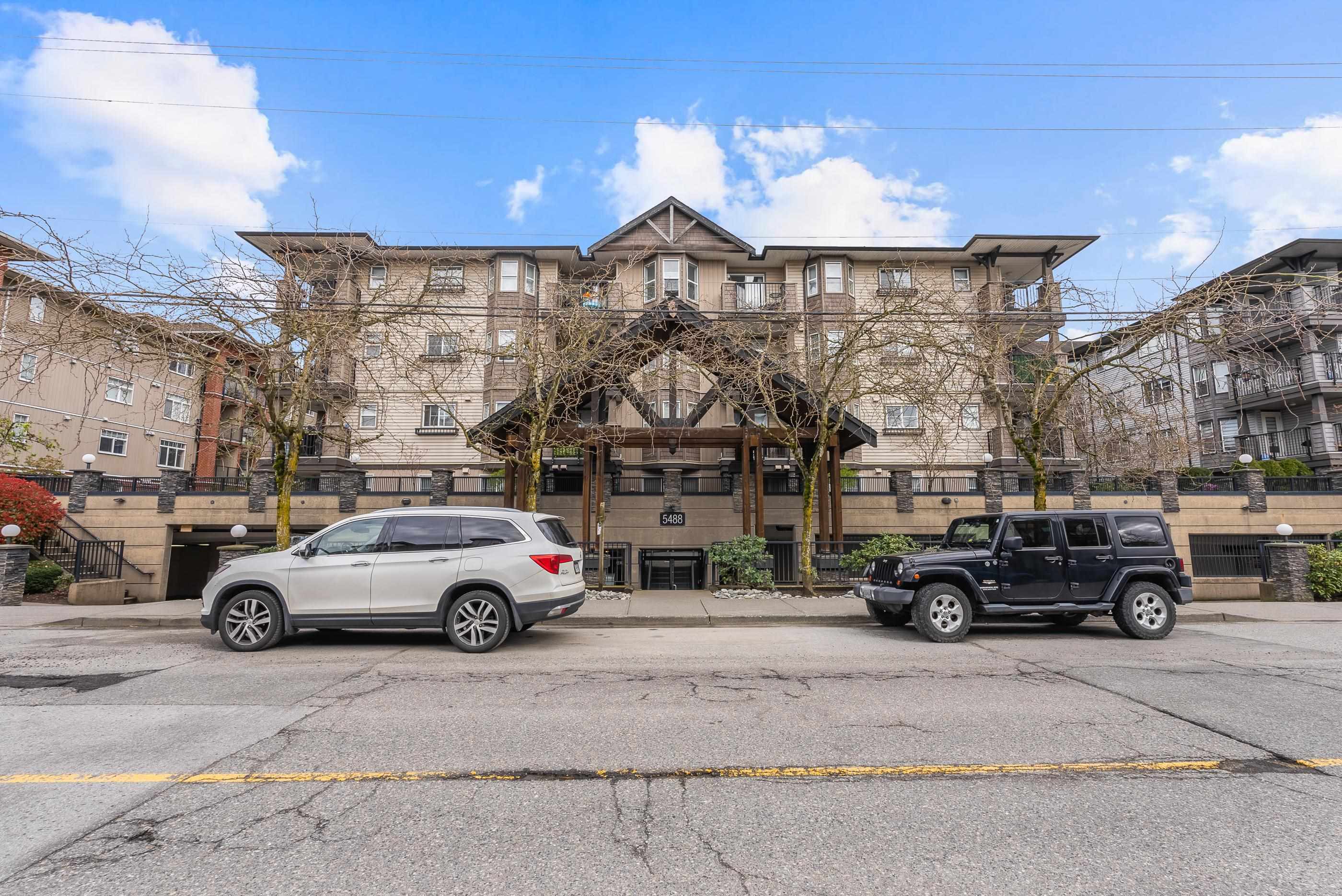 206-5488 198 Street, Langley, BC, V3A 1G2