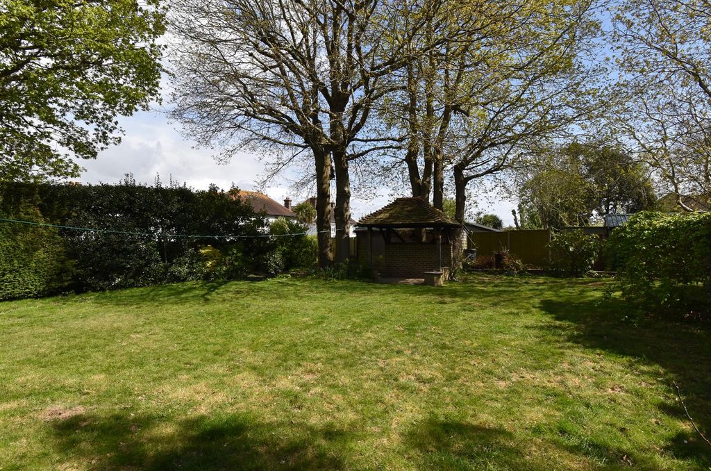 Additional image 34 of 6 bed detached house for saleSutherland Avenue, Bexhill-On-Sea TN39