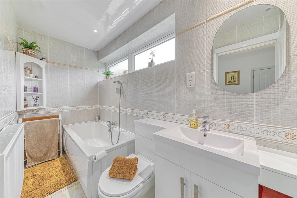 Additional image 25 of 5 bed detached house for saleLodge Drive, Belper DE56