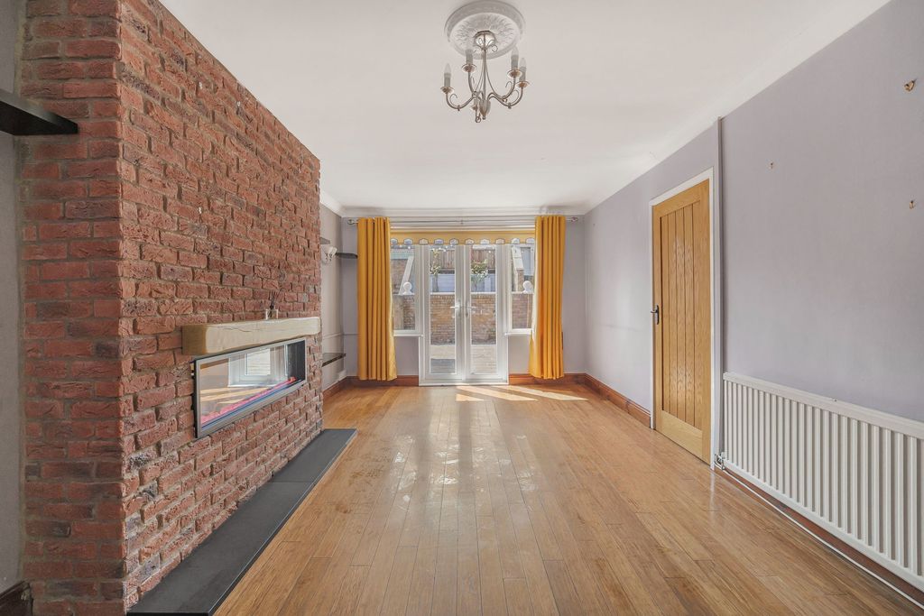 Additional image 4 of 3 bed semi-detached bungalow for saleForest Avenue, Cefn Hengoed, Hengoed CF82