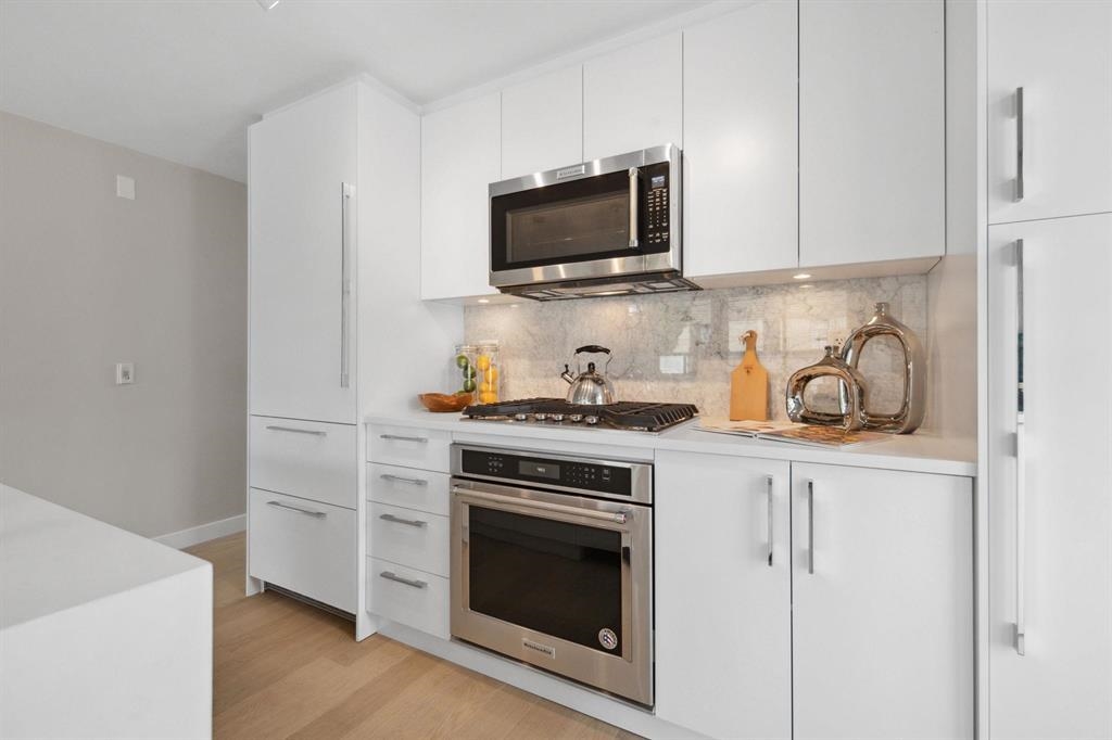 Additional image 6 of 2512 Fraser Street, Vancouver, BC, V5T 3V4