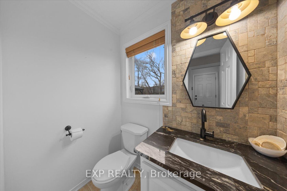 Additional image 3 of 4 Bobcat Way, Ottawa, ON, K2S 1P3