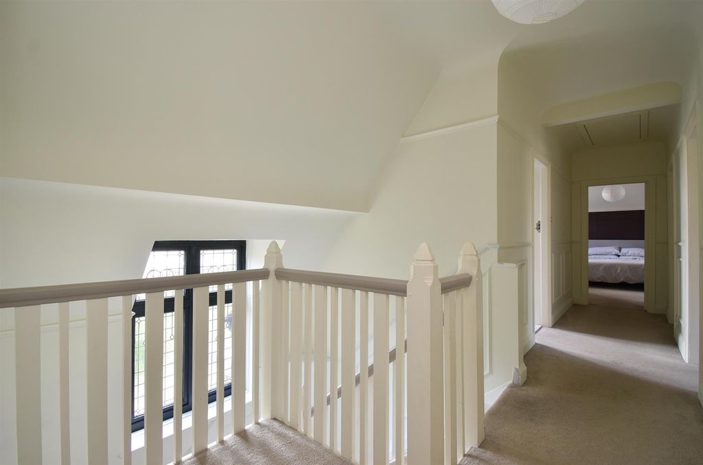 Additional image 25 of 6 bed detached house for saleSutherland Avenue, Bexhill-On-Sea TN39