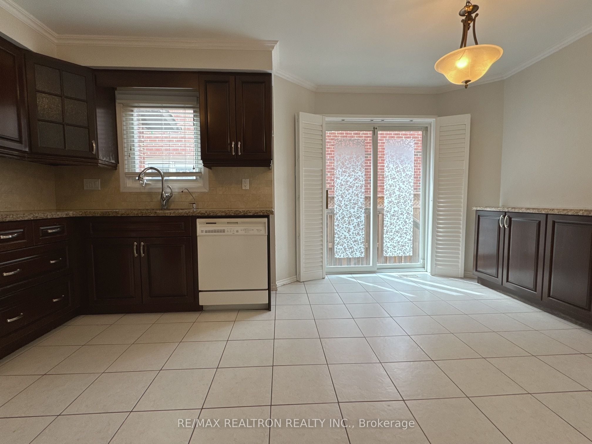Additional image 5 of 8 Belvedere Crescent, Richmond Hill, ON, L4C 8W2