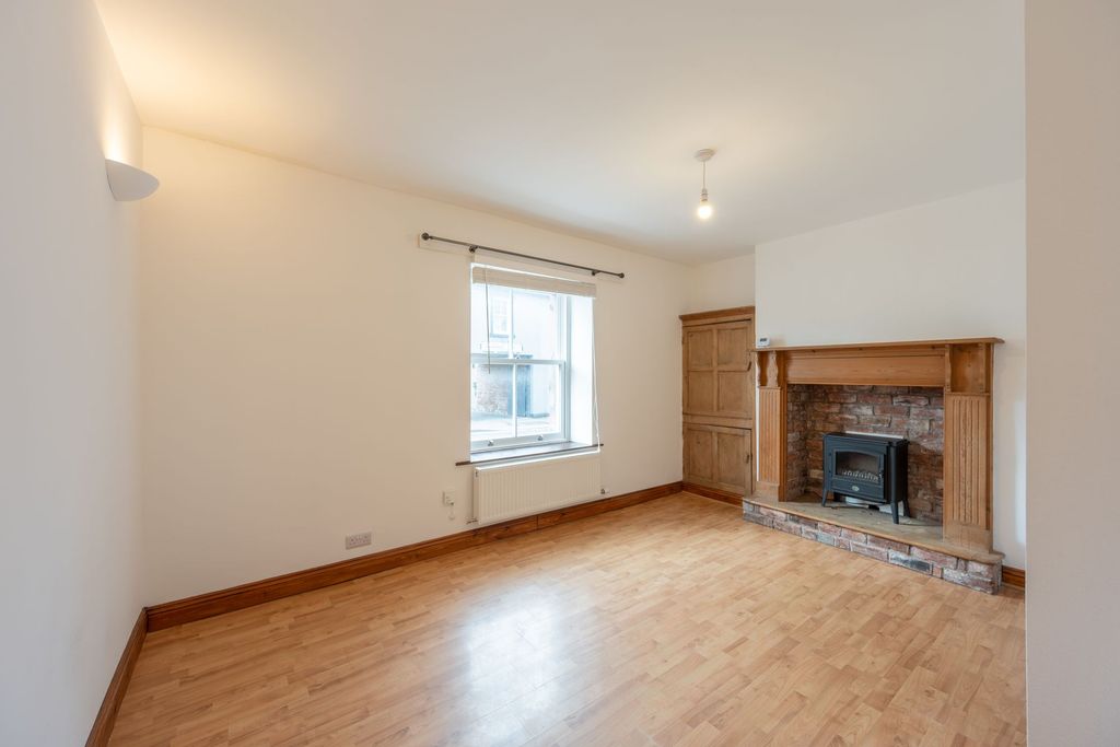 Additional image 4 of 1 bed flat for sale3B Mark Terrace, Main Street Brampton CA8