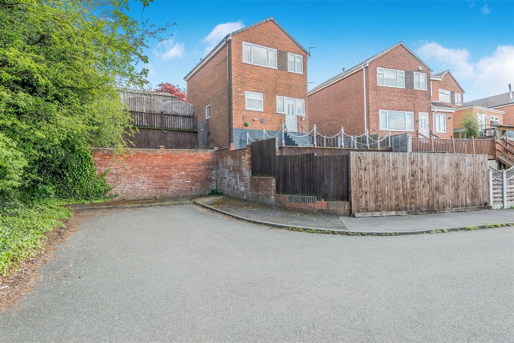 Additional image 32 of 3 bed detached house for saleWheelwright Close, Leeds LS12