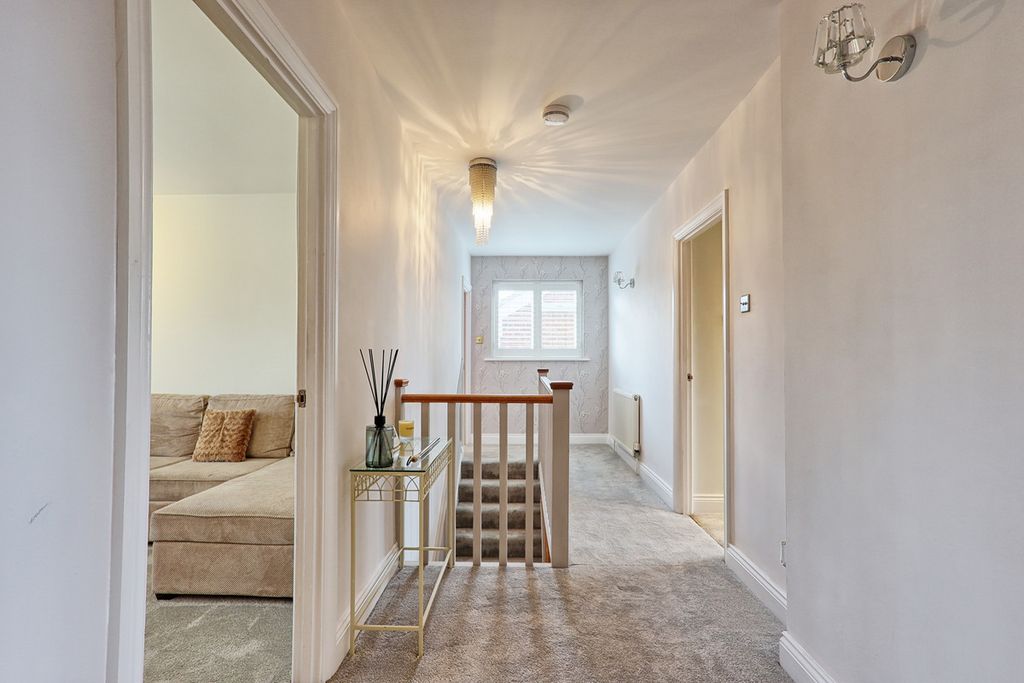 Additional image 21 of 5 bed detached house for salePrime Location - Sylvan Tryst, Billericay CM12