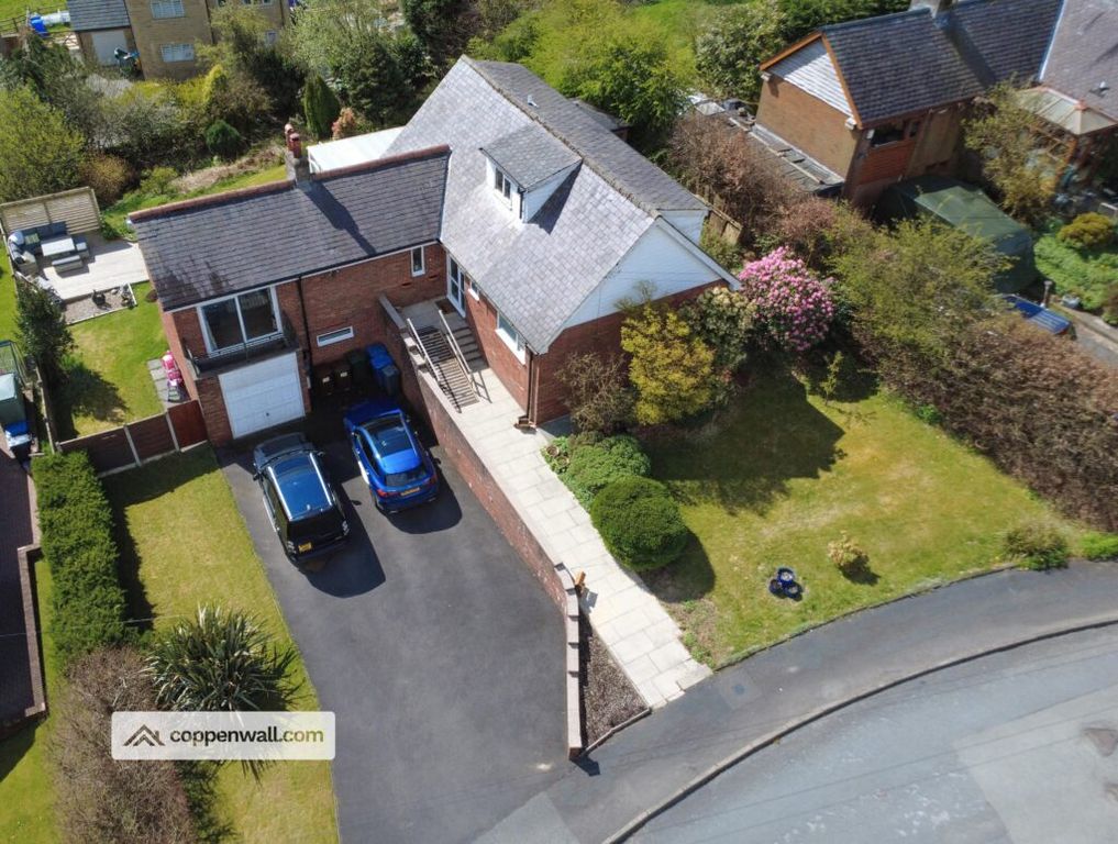 4 bed detached house for saleHillside Crescent, Weir, Bacup, Rossendale OL13