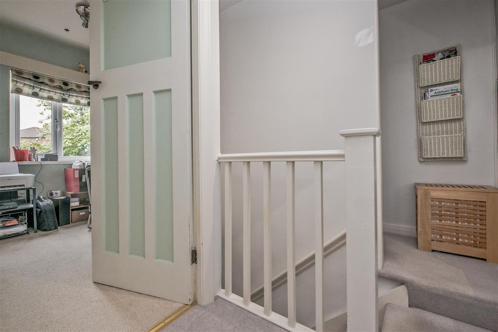 Additional image 13 of 3 bed semi-detached house for saleLeysholme View, Wortley, Leeds LS12