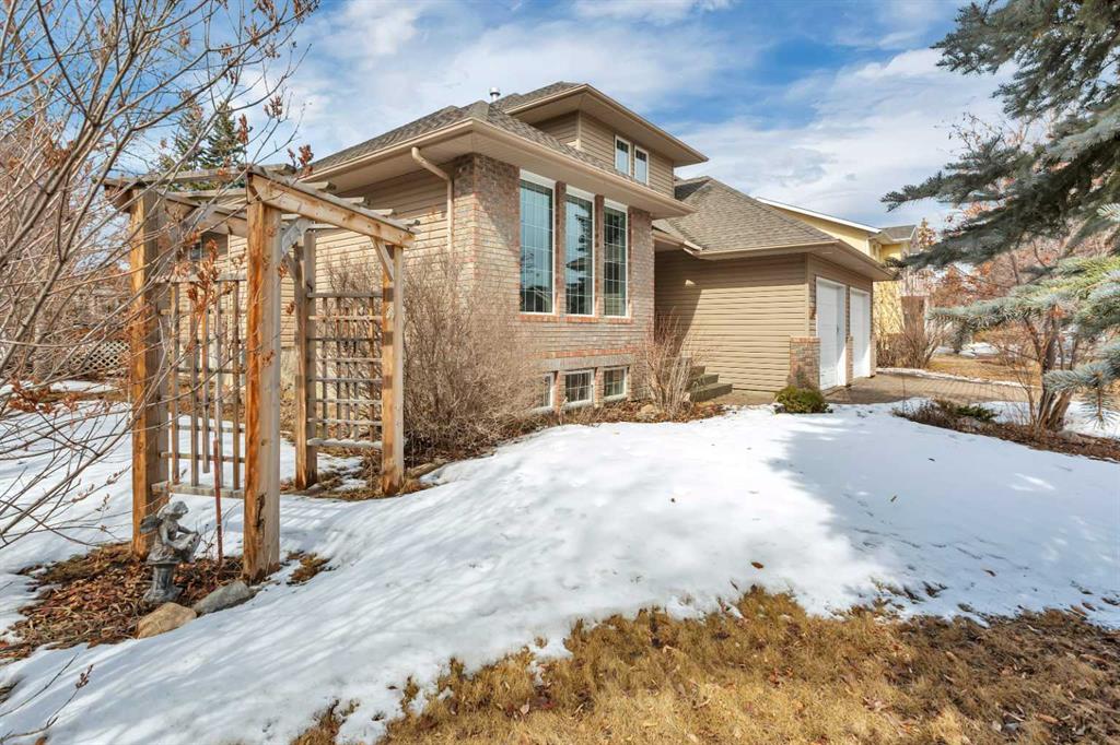 Additional image 3 of 49 Coventry Lane, Lacombe, AB, T4L1T3