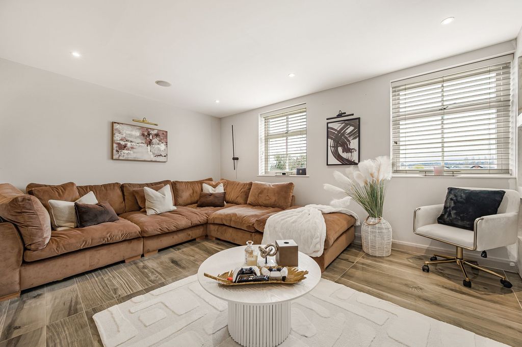 Additional image 13 of 3 bed terraced house for saleMerrymans Lane, Alderley Edge SK9