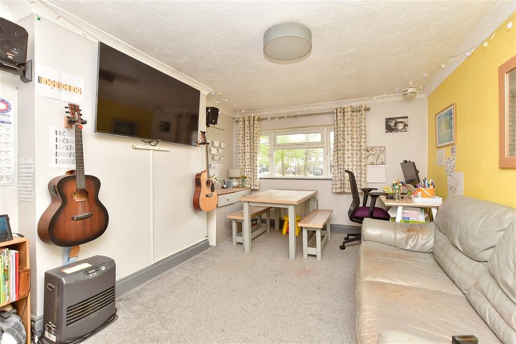 2 bed maisonette for saleDuchess Of Kent Drive, Lords Wood, Chatham, Kent ME5