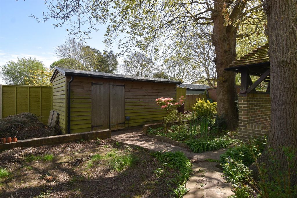 Additional image 35 of 6 bed detached house for saleSutherland Avenue, Bexhill-On-Sea TN39