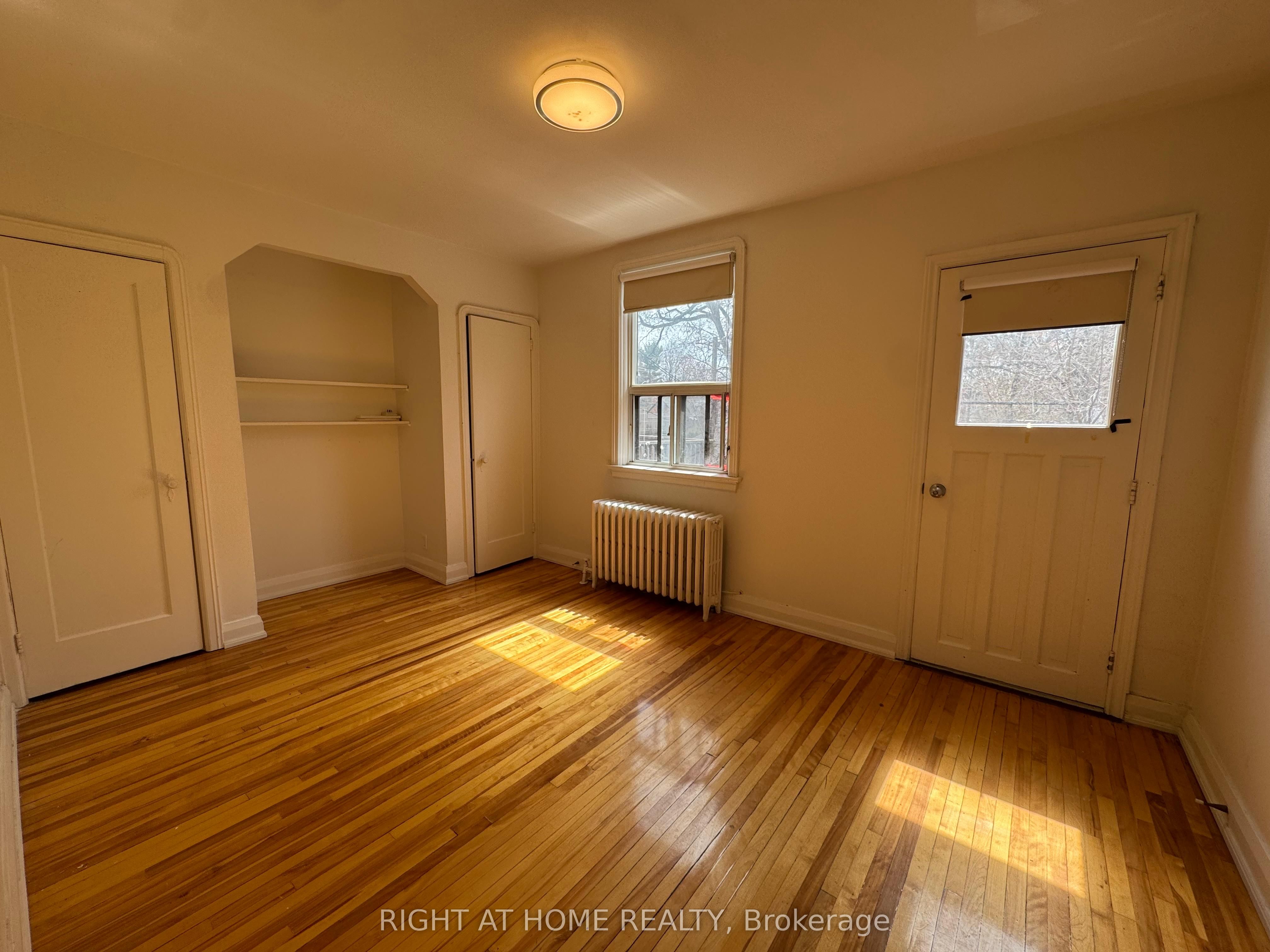 Additional image 4 of 2nd Floor-2879 St Clair Avenue E, Toronto, ON, M4B 1N4