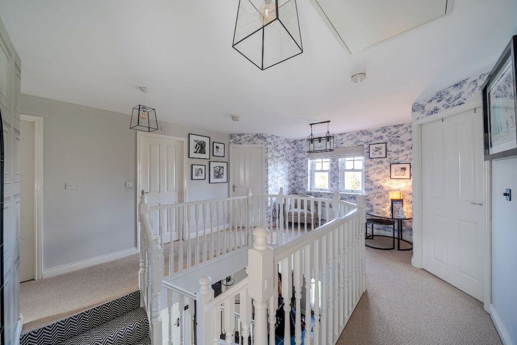 Additional image 11 of 5 bed detached house for saleCrowsley Road, Kempston MK42