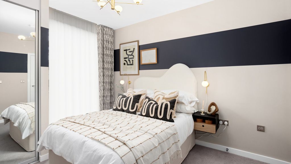 2 bed flat for saleFrost House, Podd Street, Barking IG11