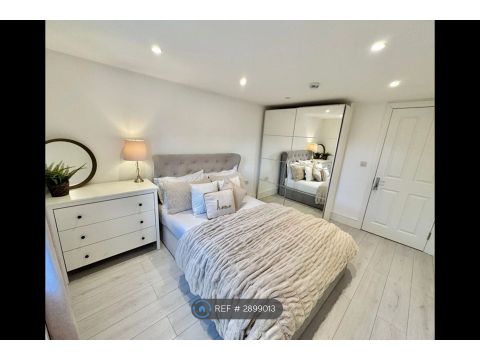 Bruce Road, London NW10, Room to rent