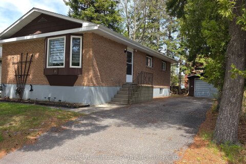 Additional image 7 of 36 Susan Street W, Huntsville, ON, P1H 1X2