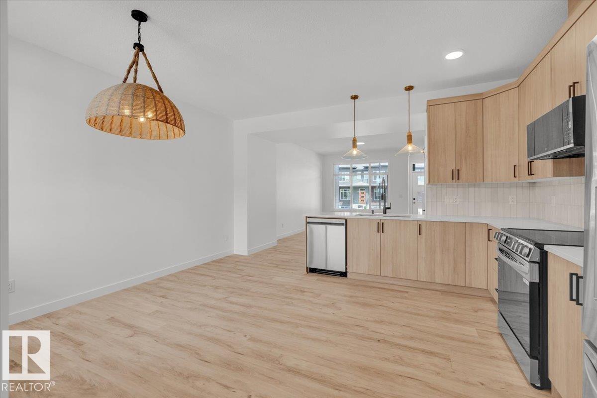 Additional image 6 of 1309 Keswick Drive SW, Edmonton, AB, T6W4V8
