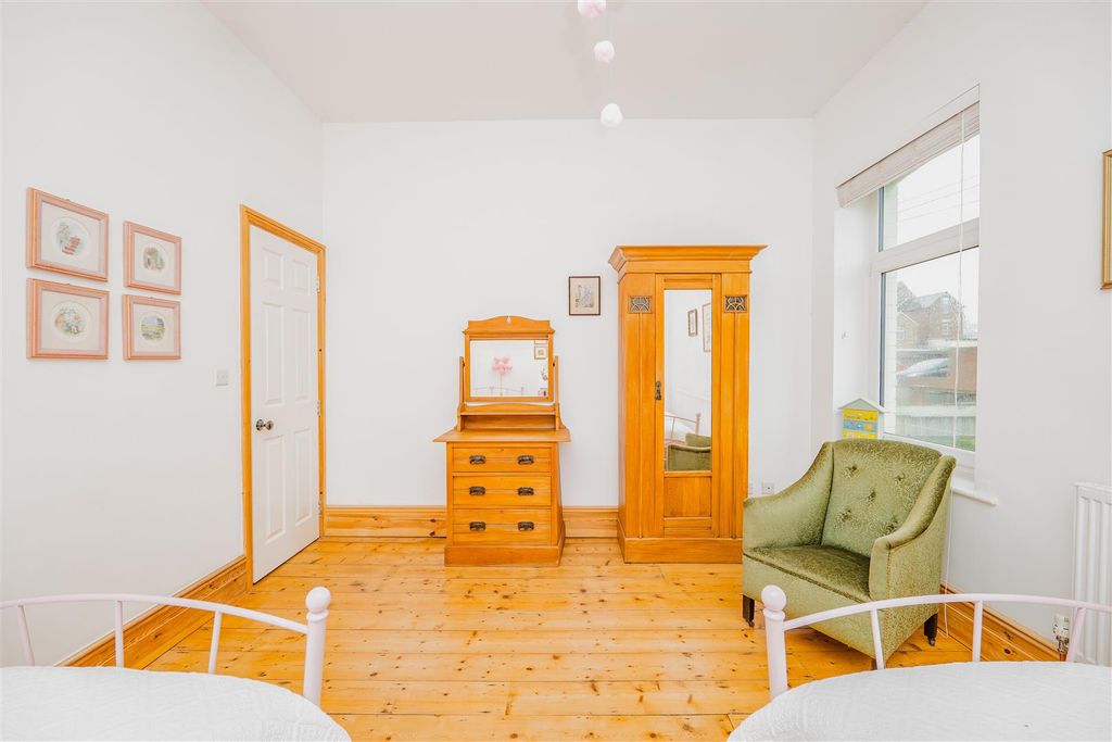Additional image 25 of 5 bed semi-detached house for saleThe Parade, Barry CF62