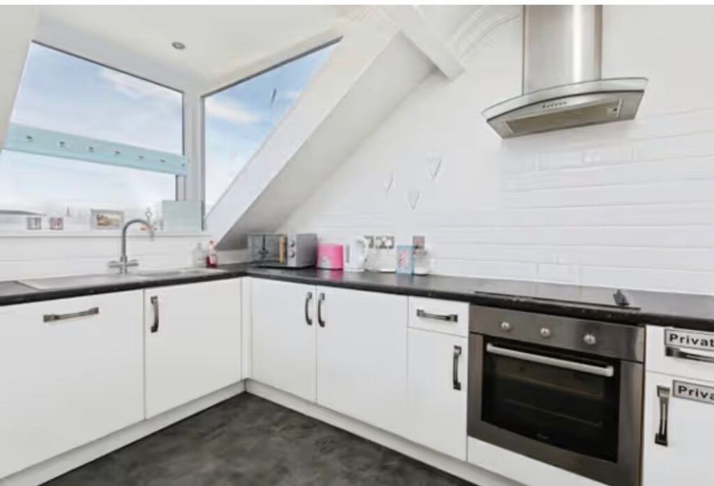 Additional image 6 of 1 bed flat for saleFlat 6, 5 Carlisle Road, Bridlington YO15