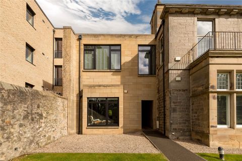 Corstorphine Road, Edinburgh, Midlothian EH12