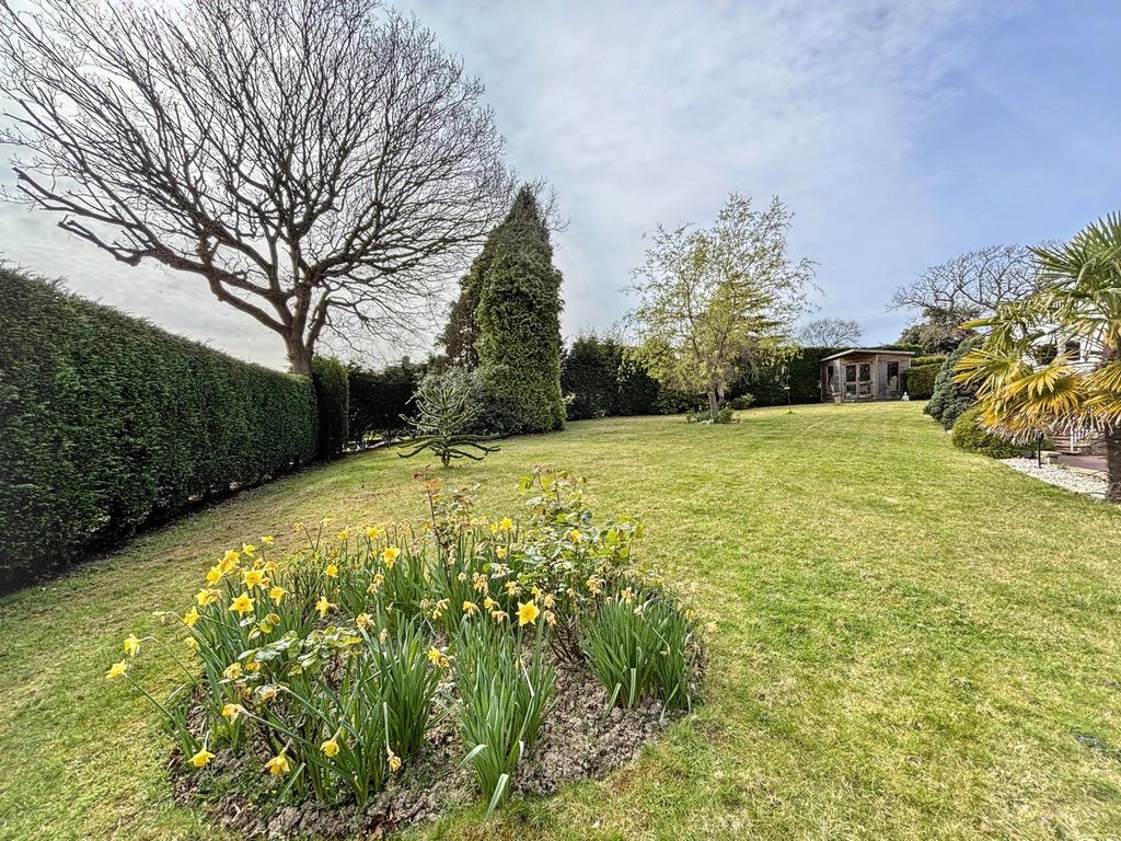 Additional image 4 of 4 bed detached house for salePopps Lane, Bexhill-On-Sea TN39