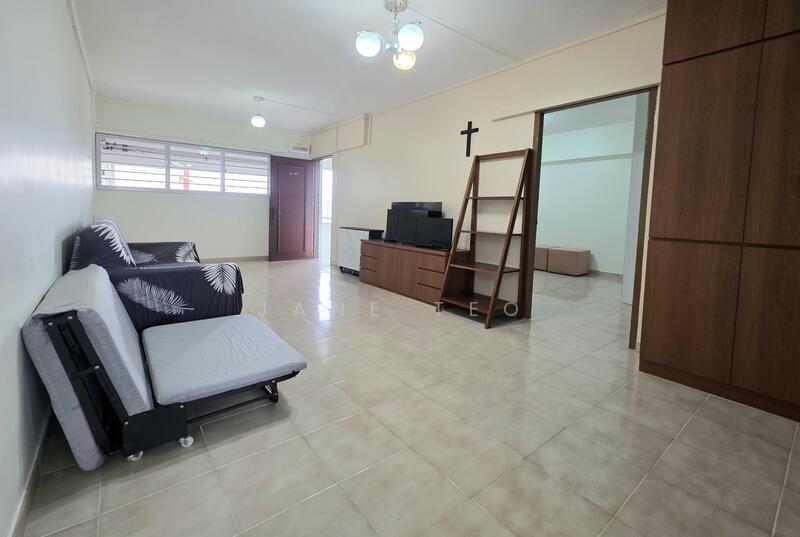 516 Jurong West Street 52 photo 3