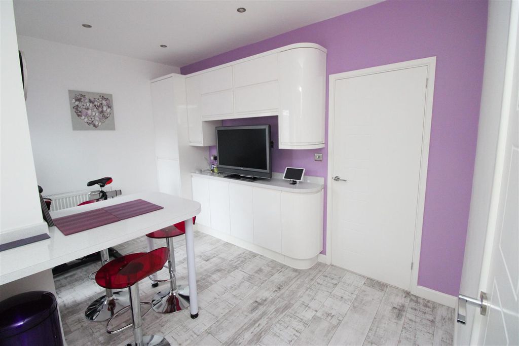 Additional image 7 of 3 bed terraced house for saleFrancis Street, Fleur De Lis, Blackwood NP12