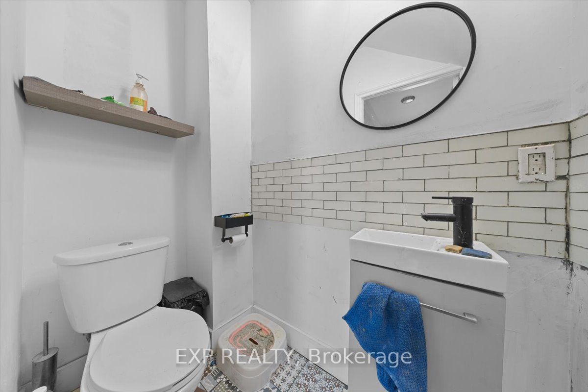 Additional image 5 of 297 Cyr Avenue, Ottawa, ON, K1L 7N6