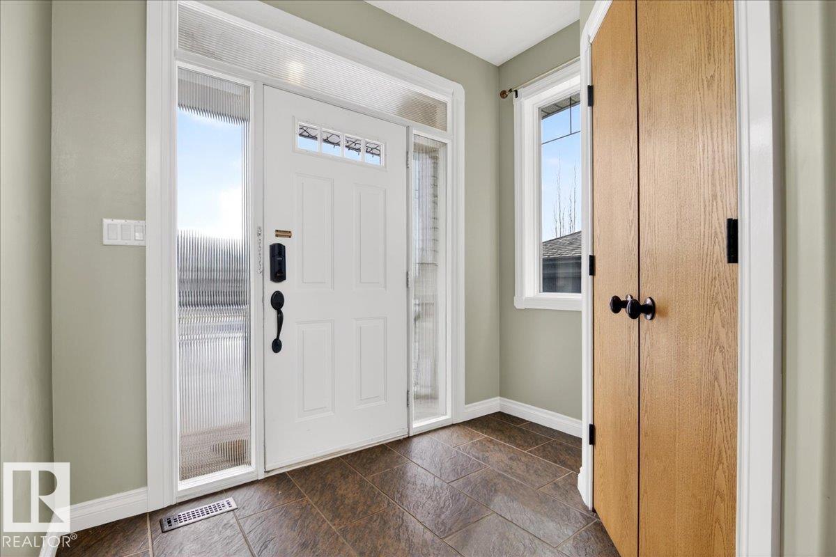 Additional image 4 of 1004 Downey Way NW, Edmonton, AB, T6M2V4